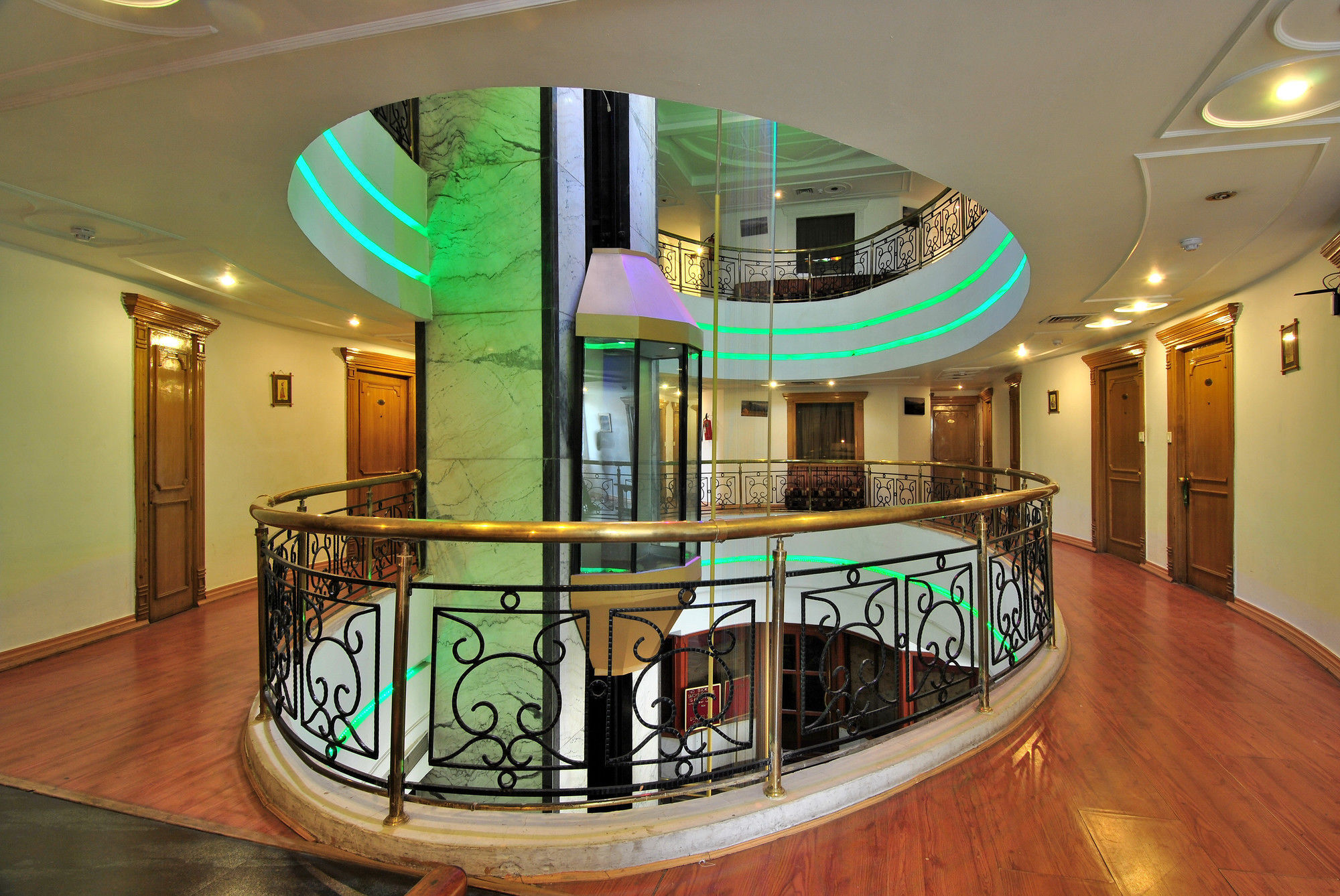 Hotel Solitaire Chandigarh - 10 Mins From Railway Station Exterior foto