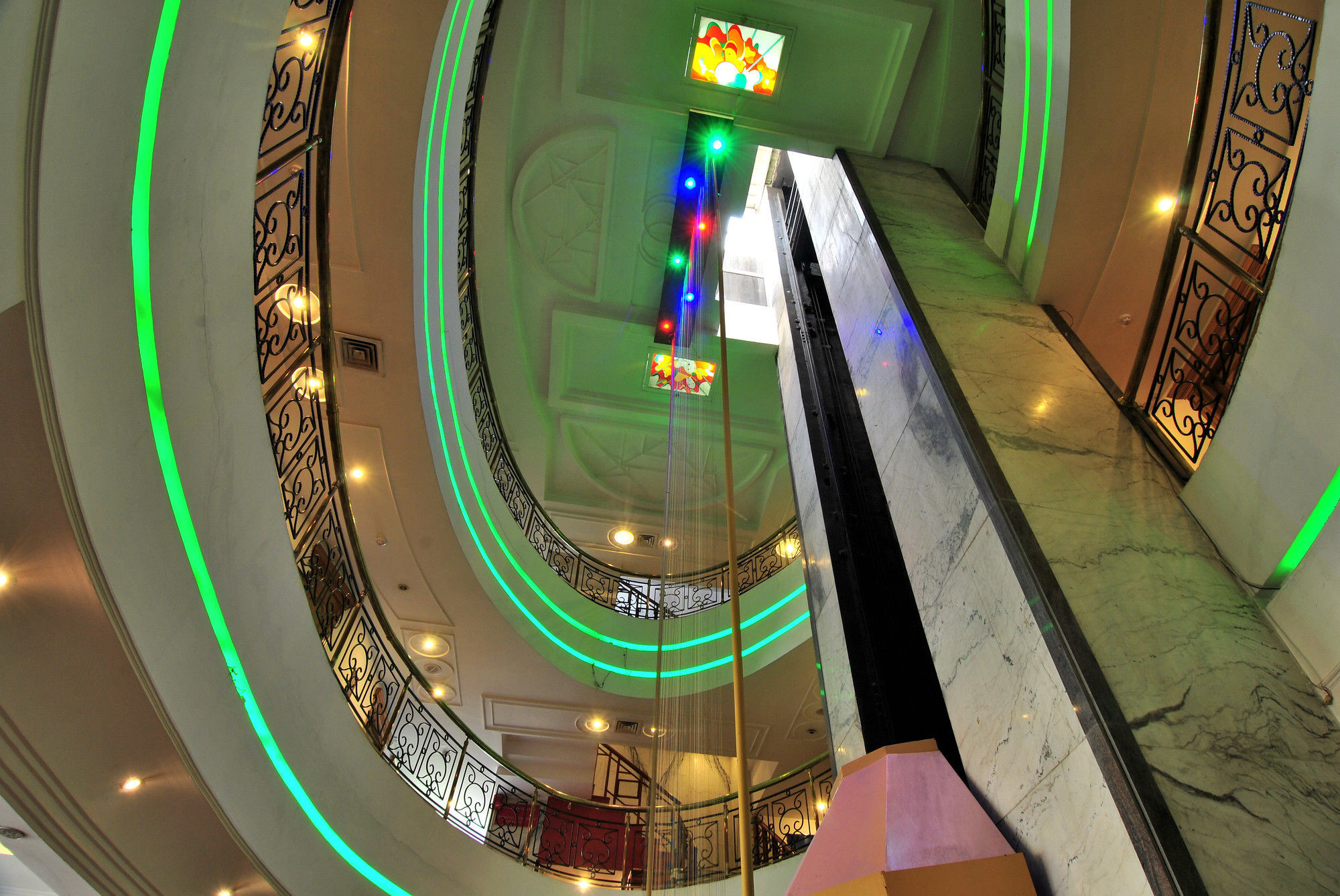 Hotel Solitaire Chandigarh - 10 Mins From Railway Station Exterior foto